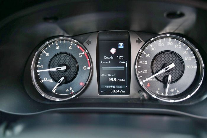 2023 Toyota Hilux 4x4 2.8L DSL S/C/C 6AT SR