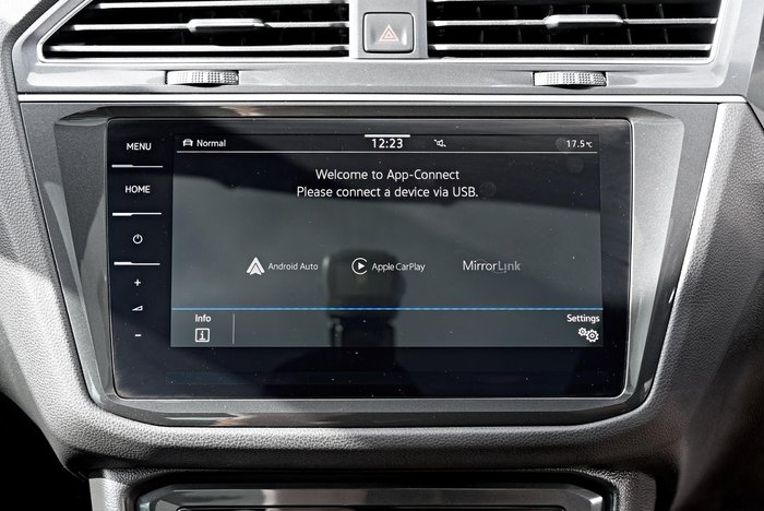 2021 Volkswagen Tiguan 162TSI R-Line