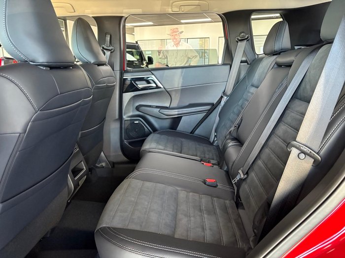 2025 Mitsubishi Outlander Aspire