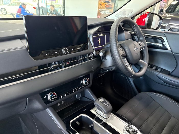 2025 Mitsubishi Outlander Aspire