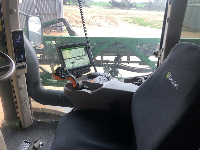 2019 John Deere R4060 Green