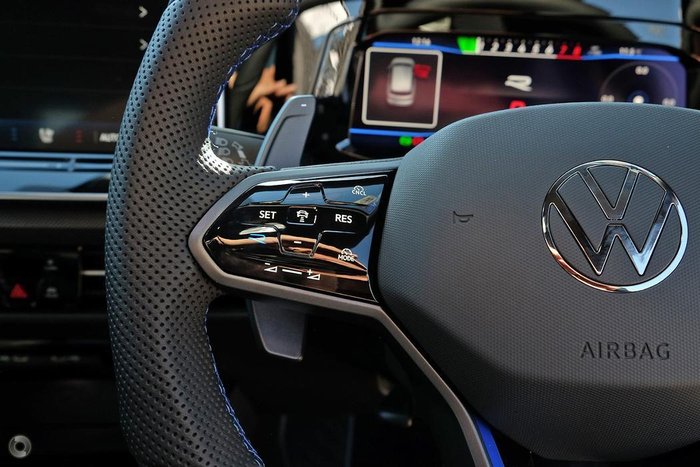 2025 Volkswagen Golf R