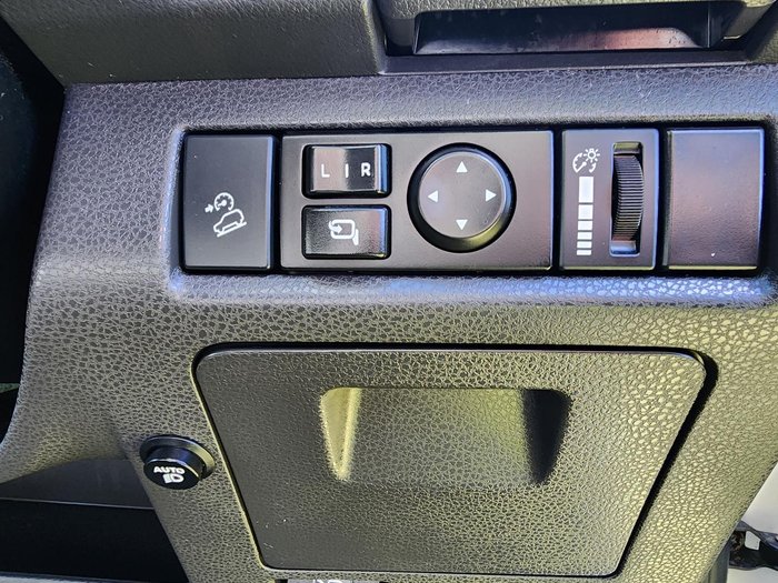 2020 Isuzu MU-X Onyx Edition