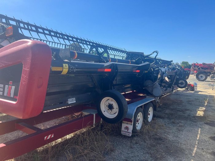 2012 CASE IH 2152 Case 2152 40Ft Header Front 