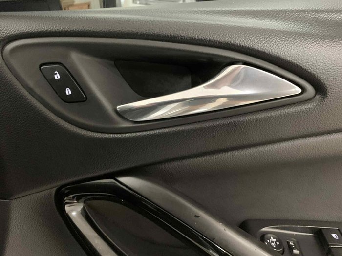 2017 Holden Astra RS
