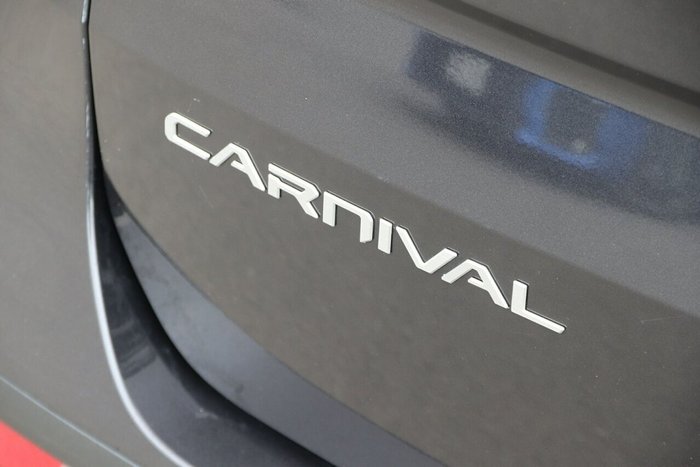 2022 Kia Carnival S