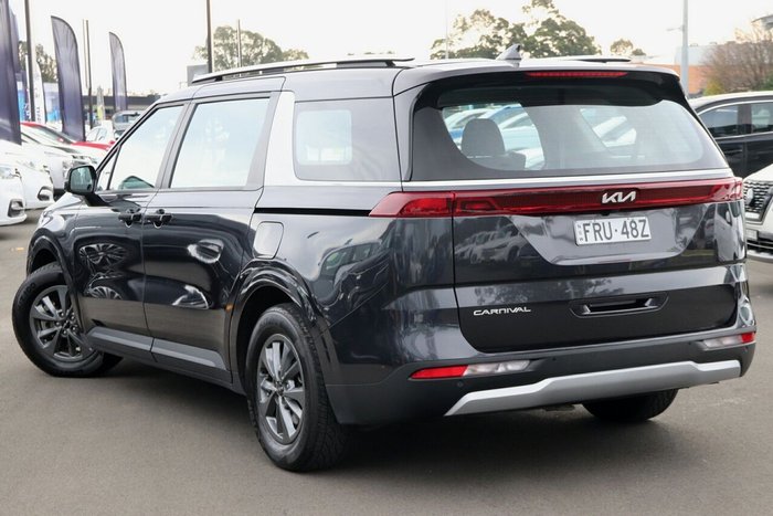 2022 Kia Carnival S
