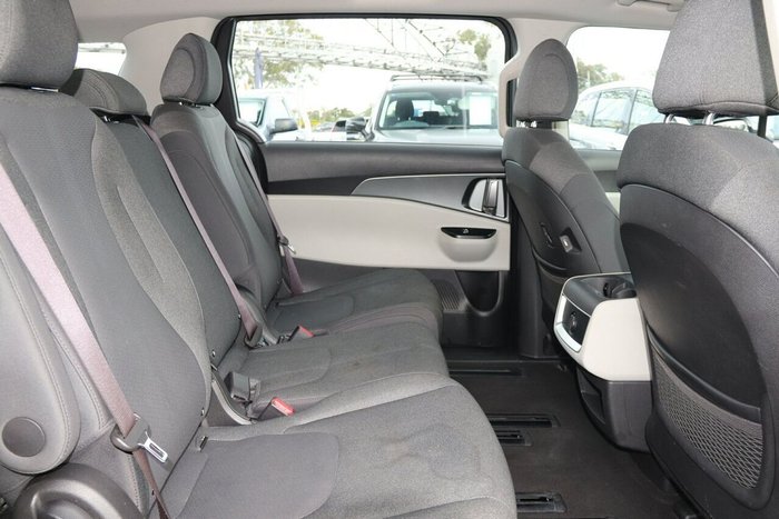 2022 Kia Carnival S