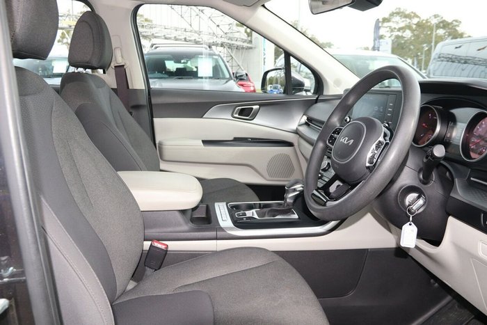 2022 Kia Carnival S