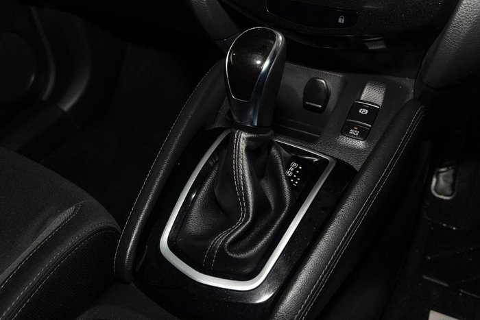 2018 Nissan QASHQAI ST