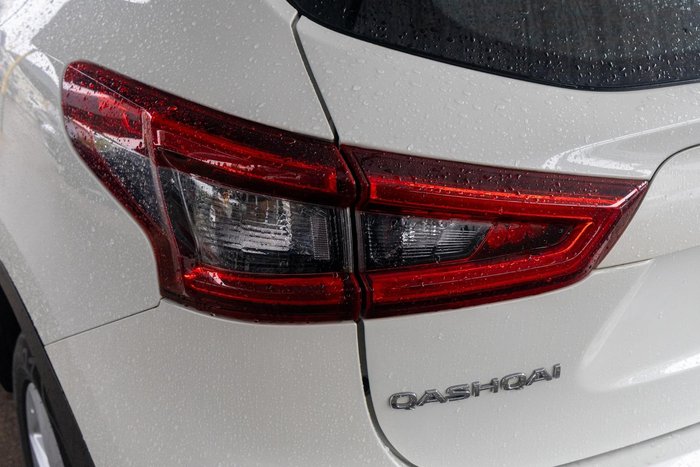 2018 Nissan QASHQAI ST