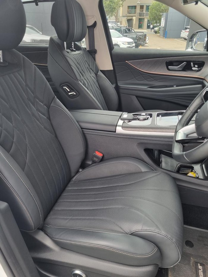 2025 Jaecoo J8 Track