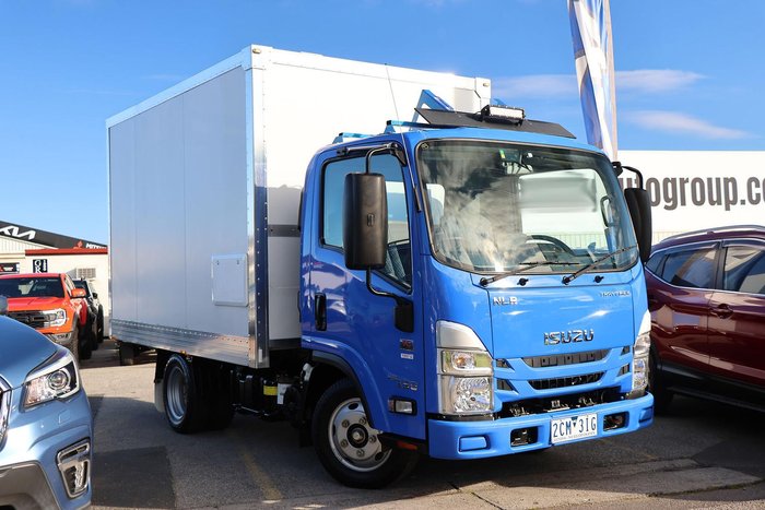 2023 Isuzu N Series NLR 45-150 Traypack BLUE