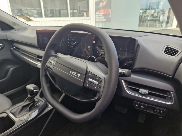 2025 Kia K4 Sport+