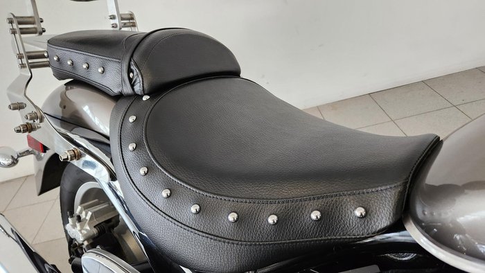 2013 Suzuki Boulevard C109RT (VLR1800T) Boulevard Silver
