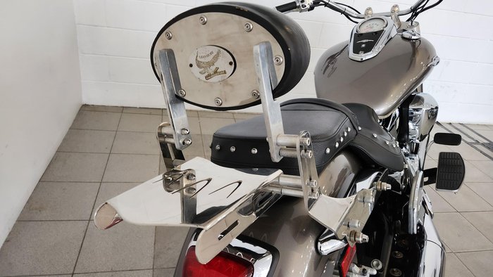 2013 Suzuki Boulevard C109RT (VLR1800T) Boulevard Silver