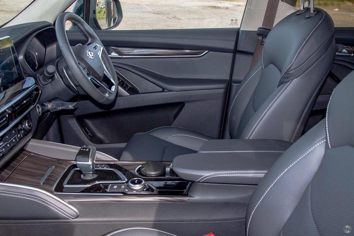 2023 LDV D90 Executive