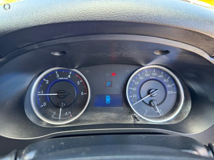 2017 Toyota Hilux SR