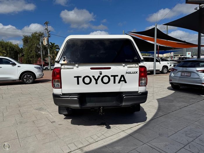 2017 Toyota Hilux SR