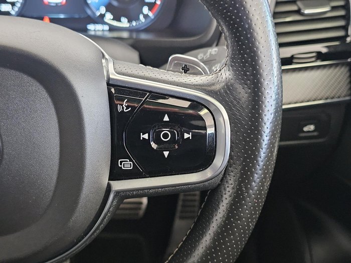 2016 Volvo XC90 D5 R-Design