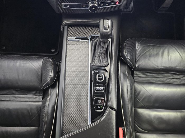2016 Volvo XC90 D5 R-Design