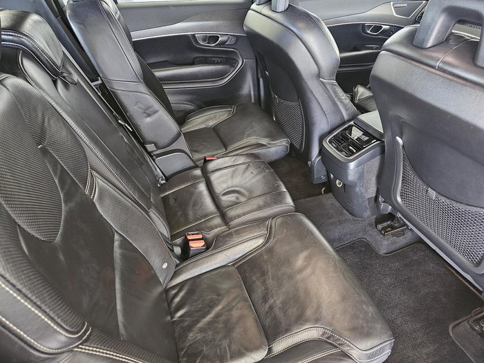 2016 Volvo XC90 D5 R-Design