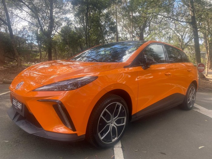 2024 MG MG4 Essence 64 150kW MEH32 MY24 Volcano Orange