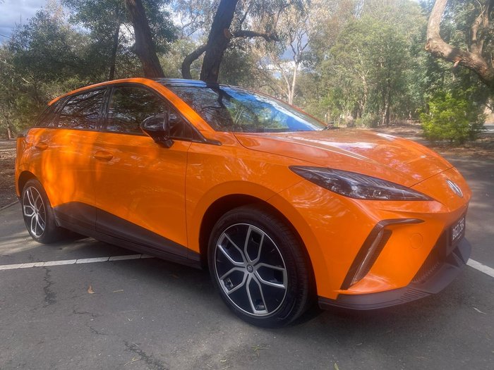 2024 MG MG4 Essence 64 150kW MEH32 MY24 Volcano Orange