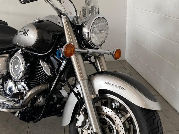 2003 Yamaha V-Star XVS1100A Classic V-Star Silver