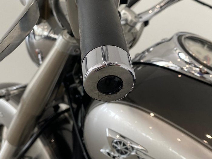 2003 Yamaha V-Star XVS1100A Classic V-Star Silver