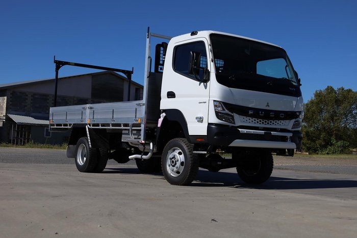 2025 Fuso Canter 4x4 Single Cab with Alloy Tray White