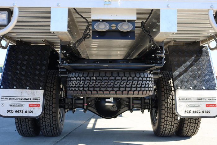 2025 Fuso Canter 4x4 Single Cab Alloy Tray White