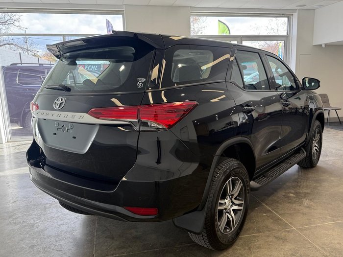 2023 Toyota Fortuner GX