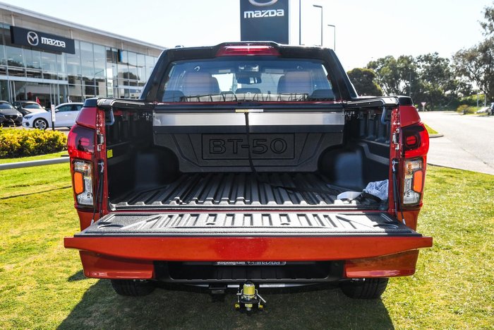 2025 Mazda BT-50 SP