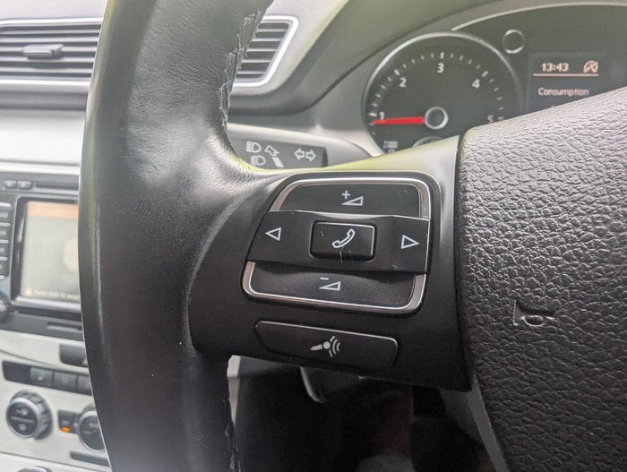 2012 Volkswagen Passat 125TDI Highline Type 3C MY12.5 Deep Black