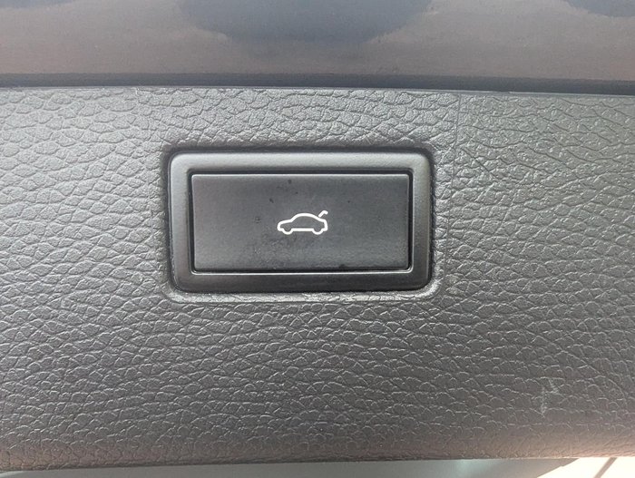 2012 Volkswagen Passat 125TDI Highline Type 3C MY12.5 Deep Black