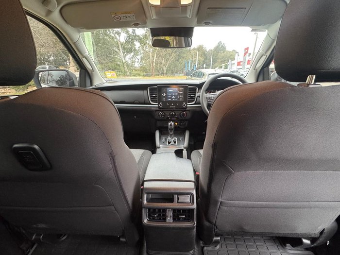 2024 Mazda BT-50 XT