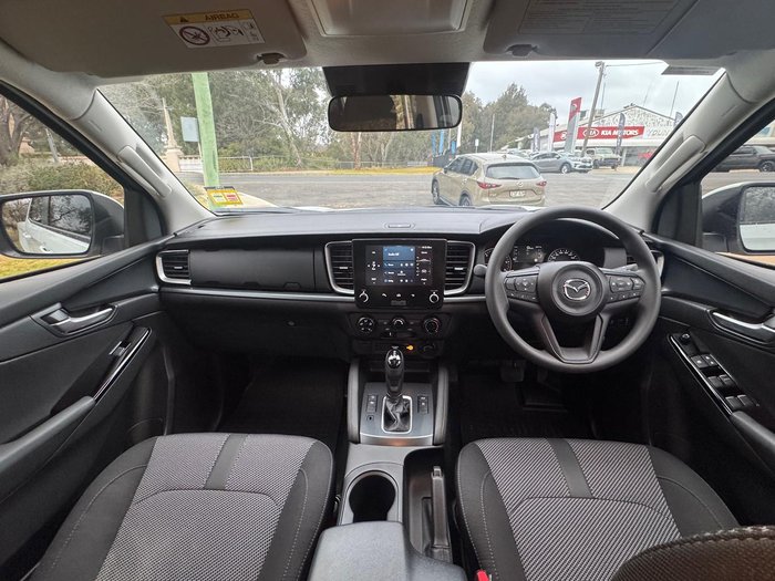 2024 Mazda BT-50 XT