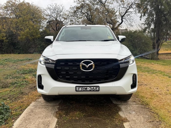 2024 Mazda BT-50 XT