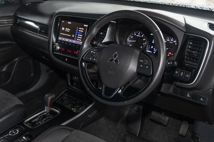 2019 Mitsubishi Outlander Black Edition