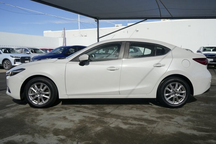 2017 Mazda 3 Maxx
