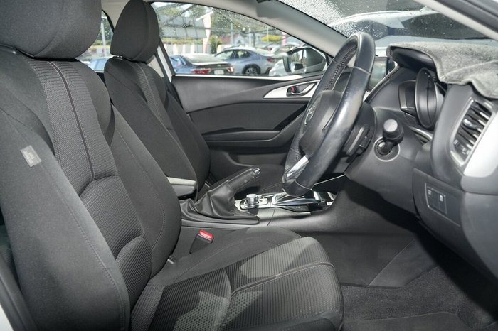 2017 Mazda 3 Maxx