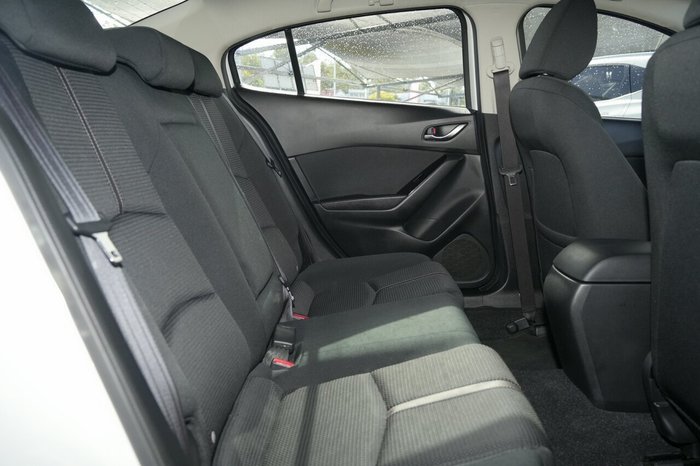 2017 Mazda 3 Maxx