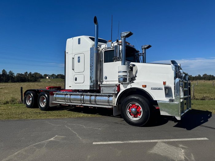 2013 Kenworth T659 500,000KMS GENUINE - 140t GCM White