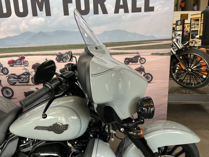 2025 Harley-davidson FLHTCUTG TRI GLIDE U/CLC 114 BILLIARD GREY