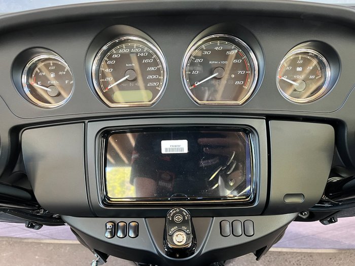 2025 Harley-davidson FLHTCUTG TRI GLIDE U/CLC 114 BILLIARD GREY
