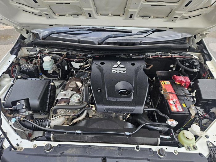 2017 Mitsubishi Triton GLX+