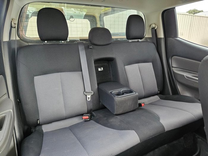 2017 Mitsubishi Triton GLX+