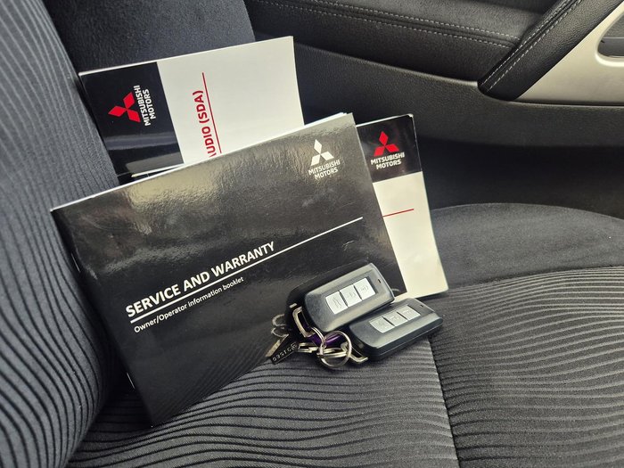 2022 Mitsubishi Pajero Sport GLS