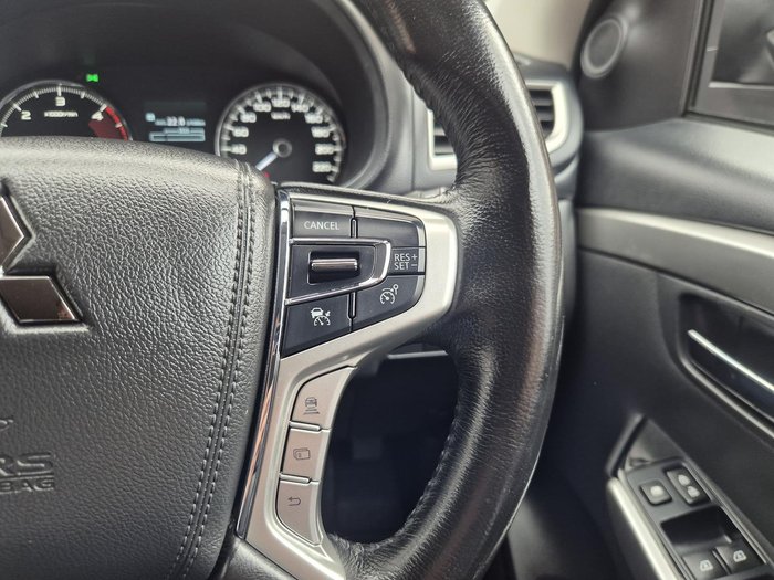 2022 Mitsubishi Pajero Sport GLS